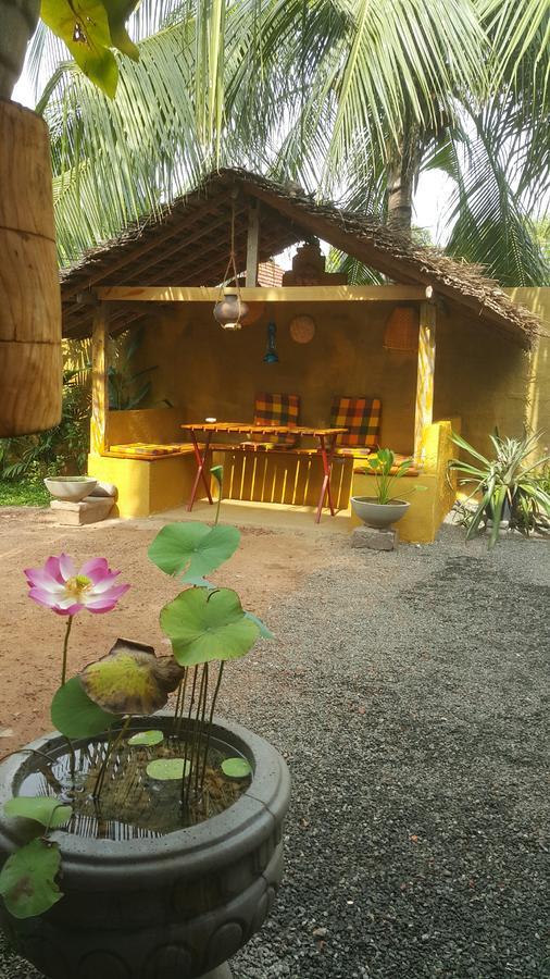 Sena'S Place Hikkaduwa Exterior foto